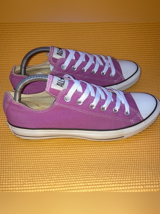 Converse Shoes - Converse Chuck Taylor All Star low top canvas in Purple Orchid women’s size 10